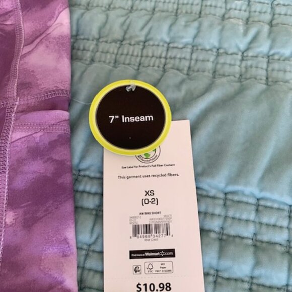 Athletic Bike Shorts - Picture 3 of 3